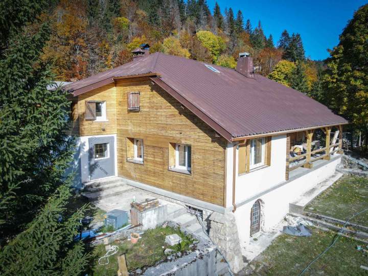 Construction de maison style chalet Les Rousses